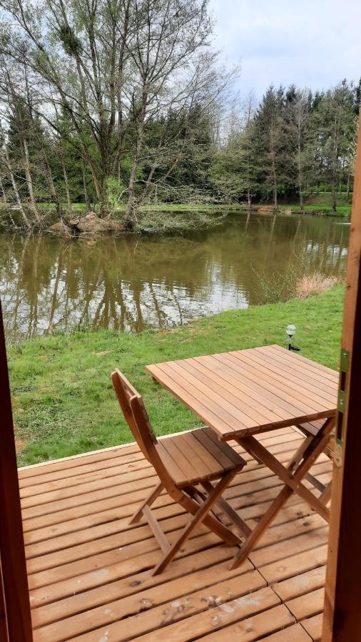 Le Moulin D'Harcy 호텔 Lonny 외부 사진
